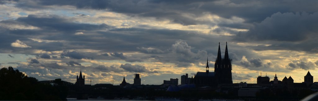 Kln-Panorama von der Zoobrcke aus gesehen. (27.09.2012)