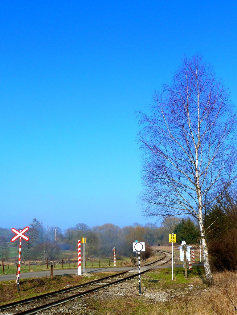 Luxemburg, Kleinbettingen, Bahnstrecke von Kleinbettingen nach Steinfort, 13.03.2012