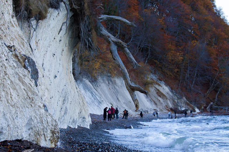 Naturbelassener Strand unterhalb des Knigsstuhls. - 26.10.2010
