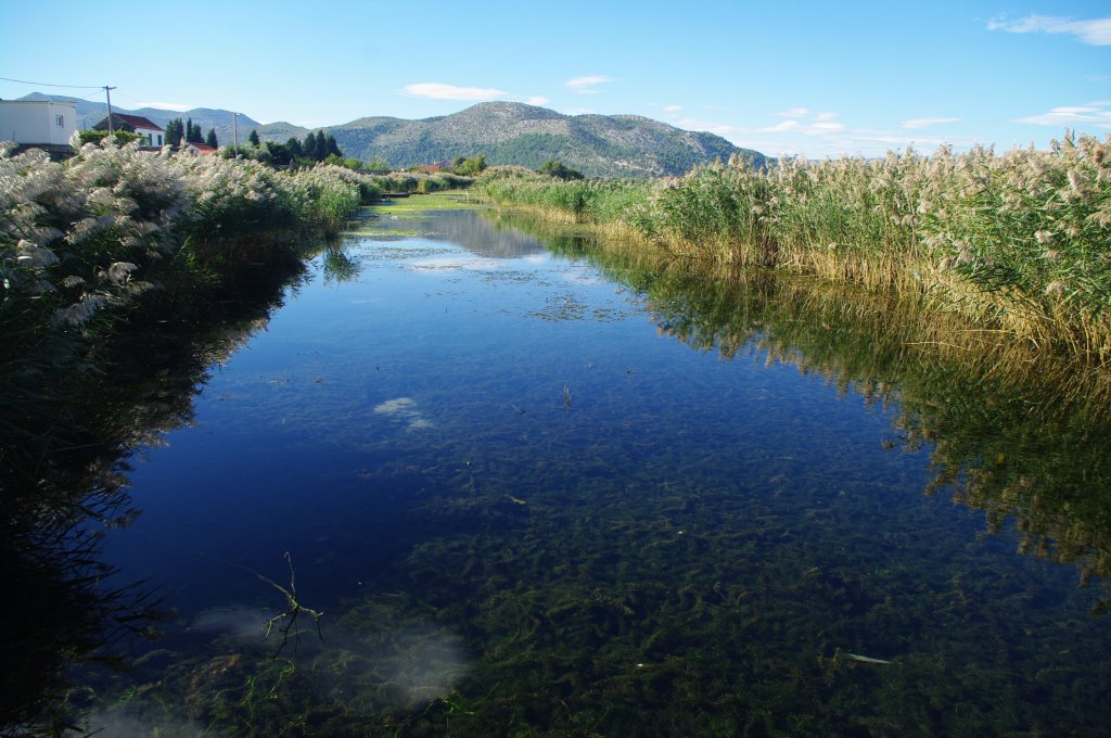 Neretva Fluss bei Metcovic, Kroatien (11.10.2011)