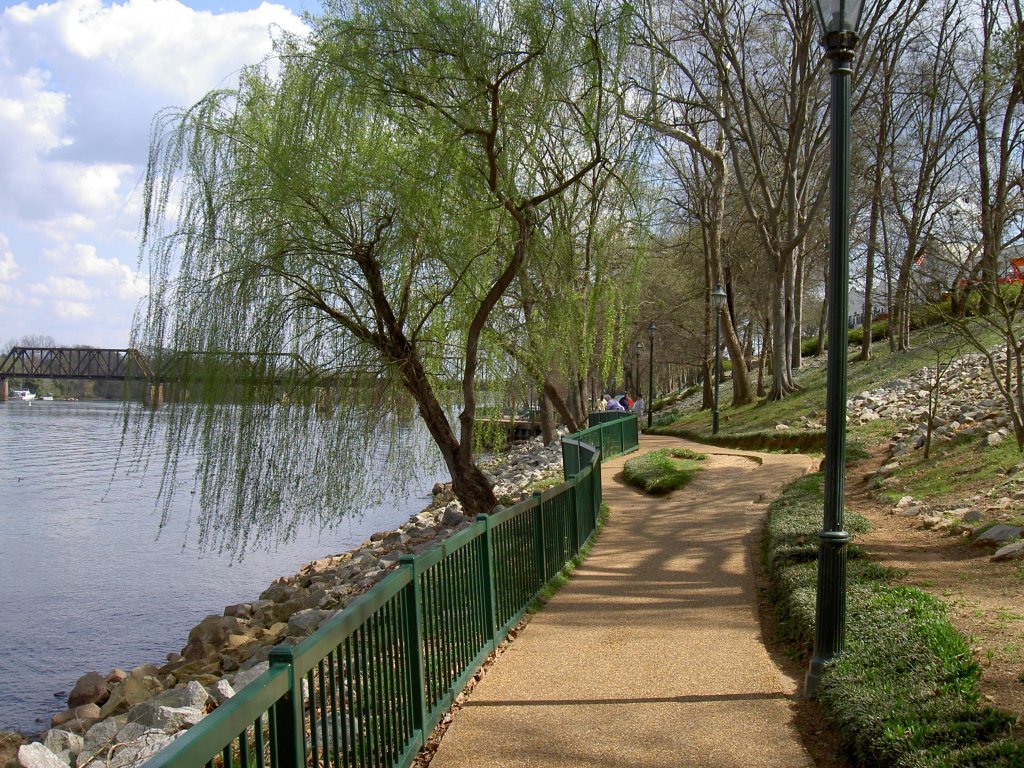 Promenade am Savannah River in Augusta, Georgia (12.03.2006)