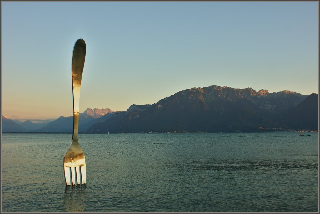 Sommerabend am Genfersee,Vevey.
(09.08.2012)