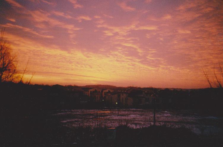 Sonnenaufgang in Bad Belzig (Rosa-Luxemburg-Str.) im Jahr 2012