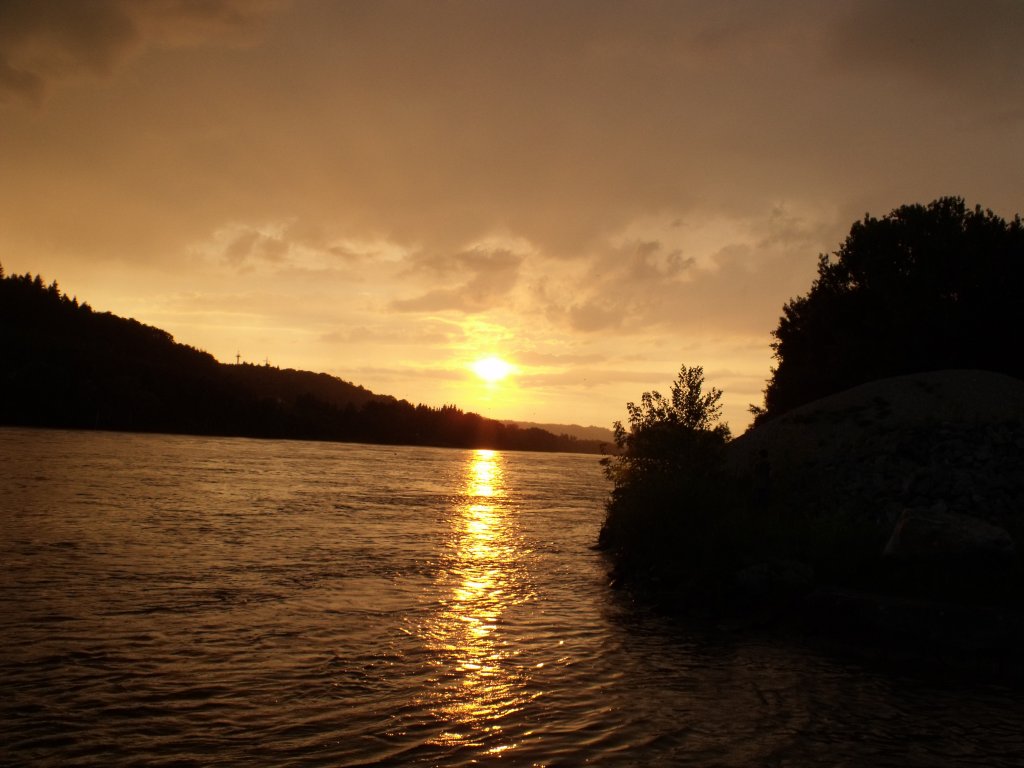 Sonnenuntergang auf der Insel Windorf (Nahe Vilshofen) Bild 1