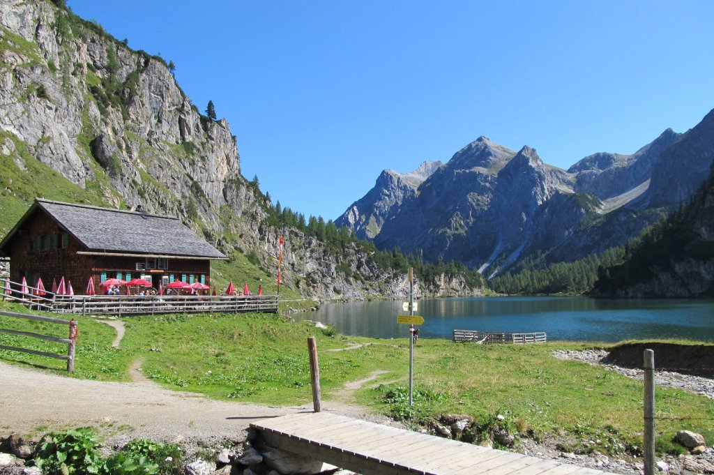 Tappenkarseealm mit gleichnamigen See auf 1800 m  04.09.11