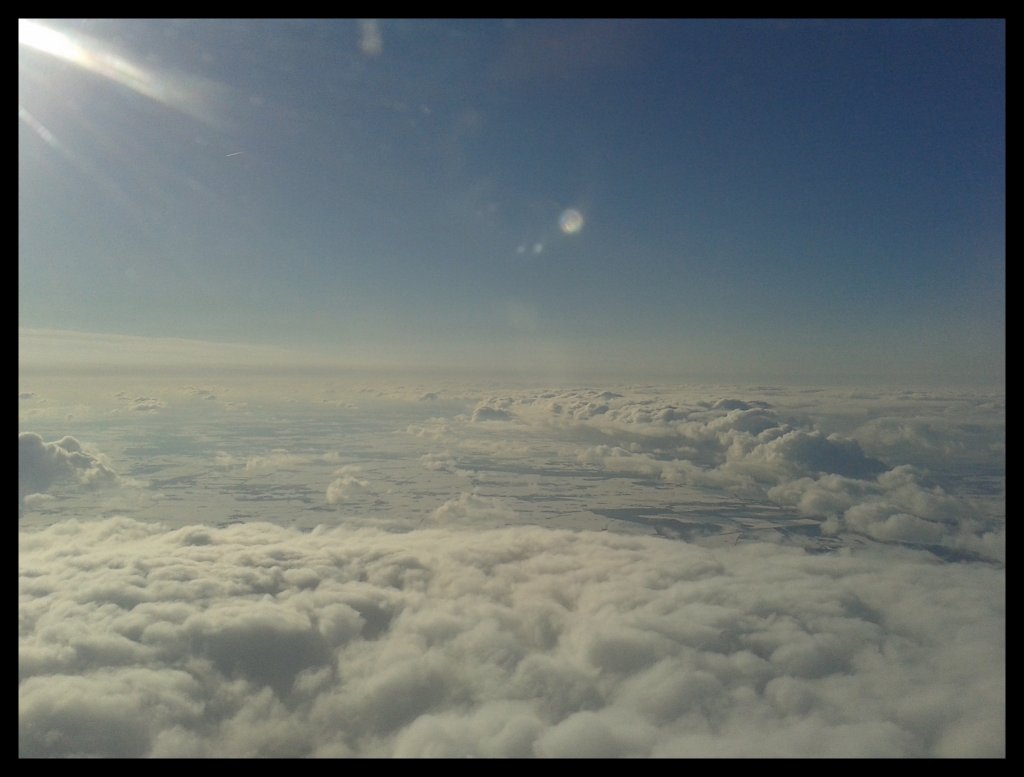 ber den Wolken muss die Freiheit wohl grenzenlos sein... 24.03.2013
