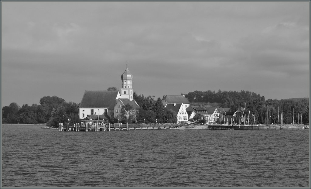 Wasserburg am Bodensee vom Schiff aus gesehen.
21.09.2011