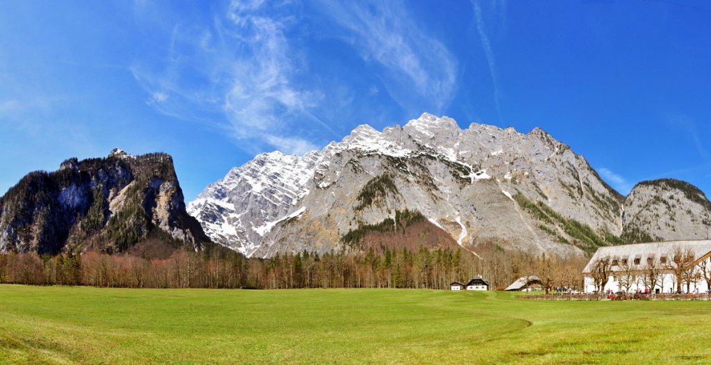 Watzmann Gebirgsmassiv von Bartholom aus (kleine Panoramaaufnahme) - 26.04.2012