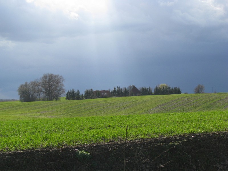 Wetterbild westlich von Kietzin NWM) Ostern 2010