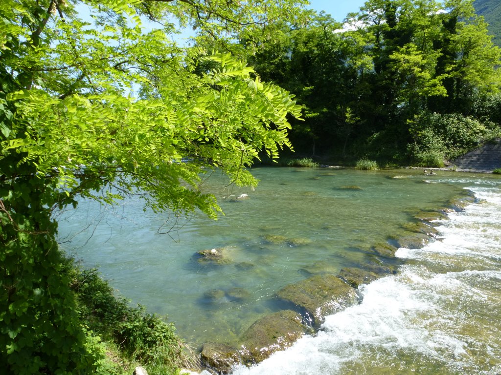 Zulauf zum Gardasee. Aufgenommen zwischen Arco und Riva del Garda, 27.05.2013.