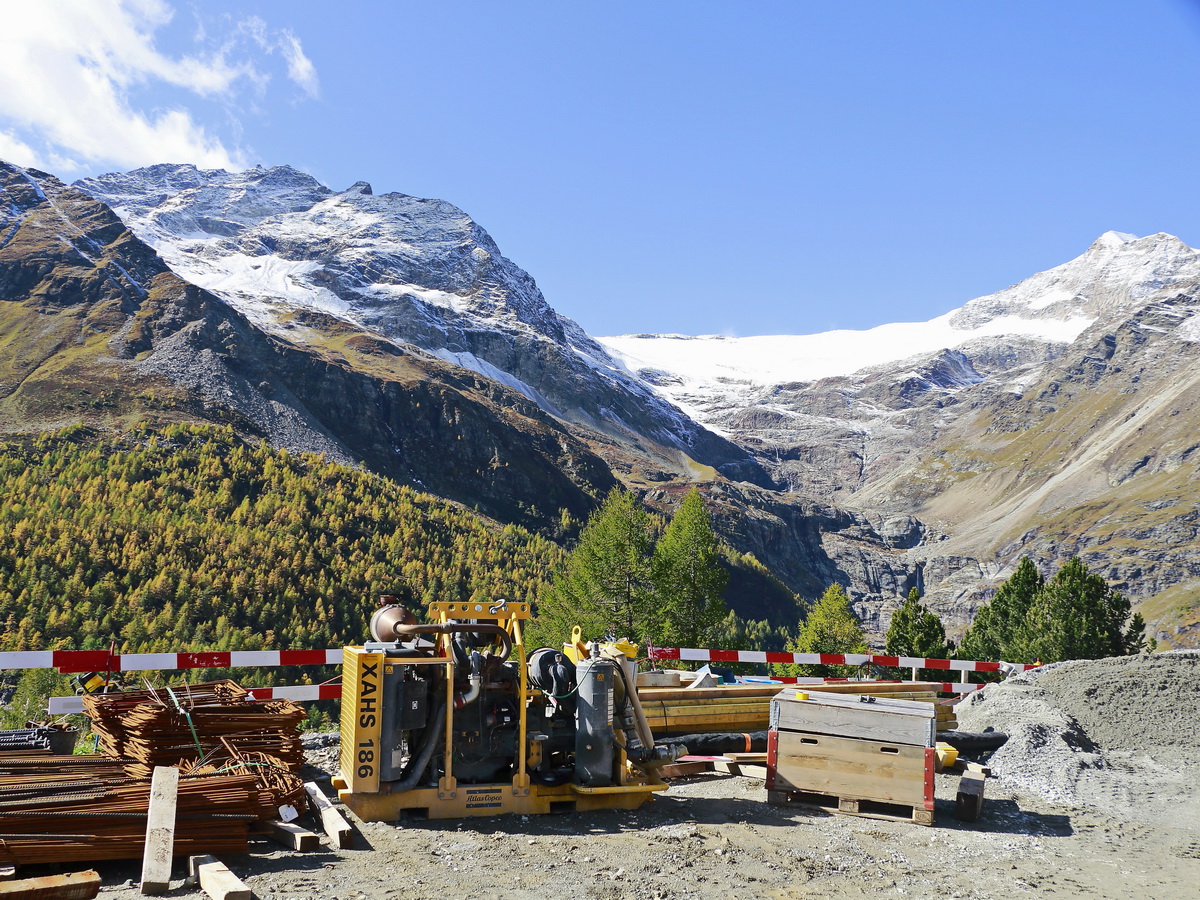 10. Oktober 2019, Blick vom Bahnhof Alp Grüm in die Landschaft.