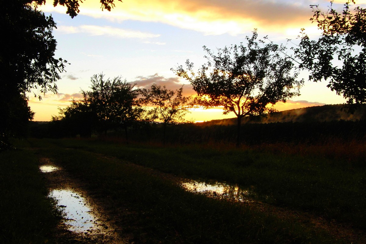 Abendhimmel am 14.9.2015 bei Bischwind a.R.,aufgenommen nach einem kurzen,heftgen Regenschauer