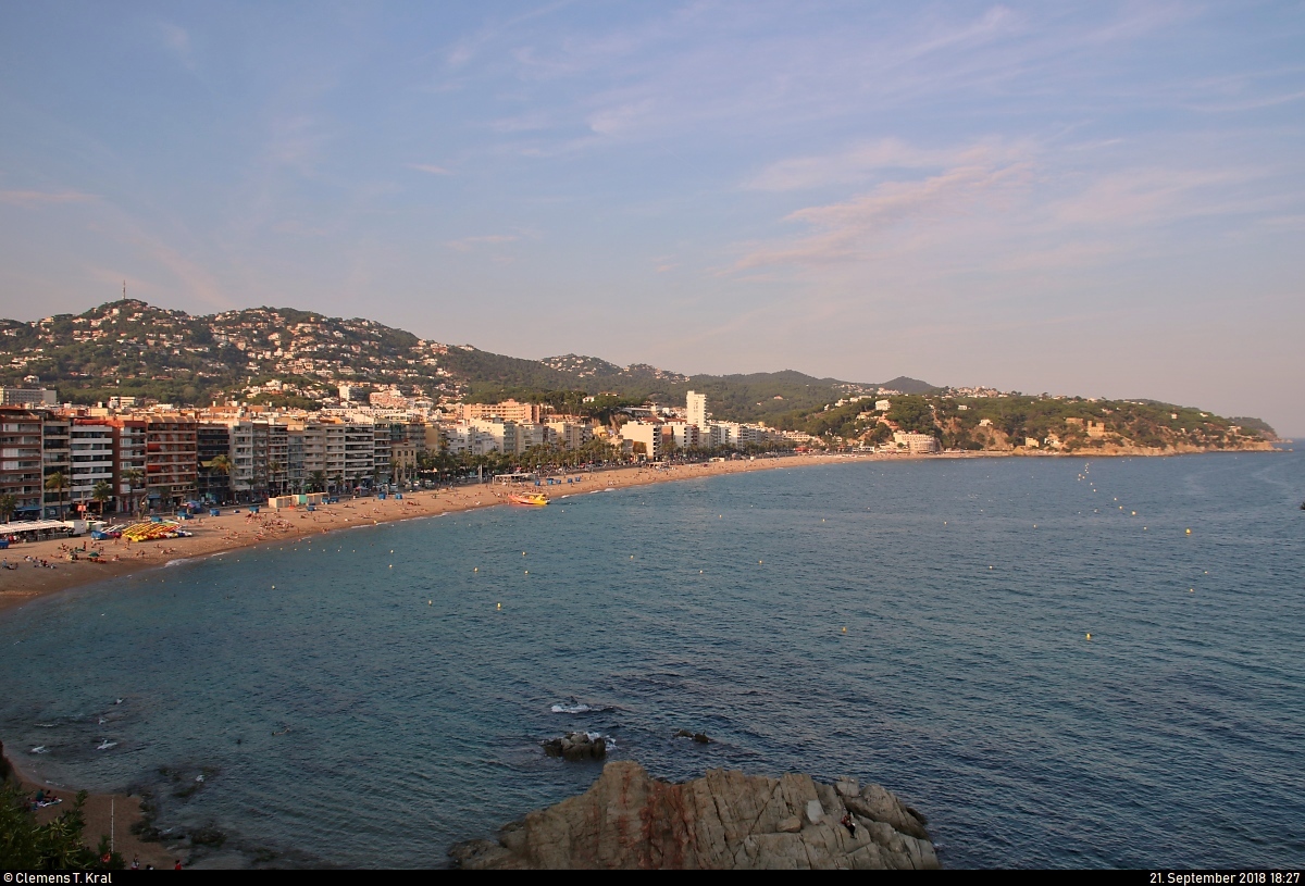 Abendlicher Blick auf das Mittelmeer (Costa Brava) in Lloret de Mar (E).
[21.9.2018 | 18:27 Uhr]