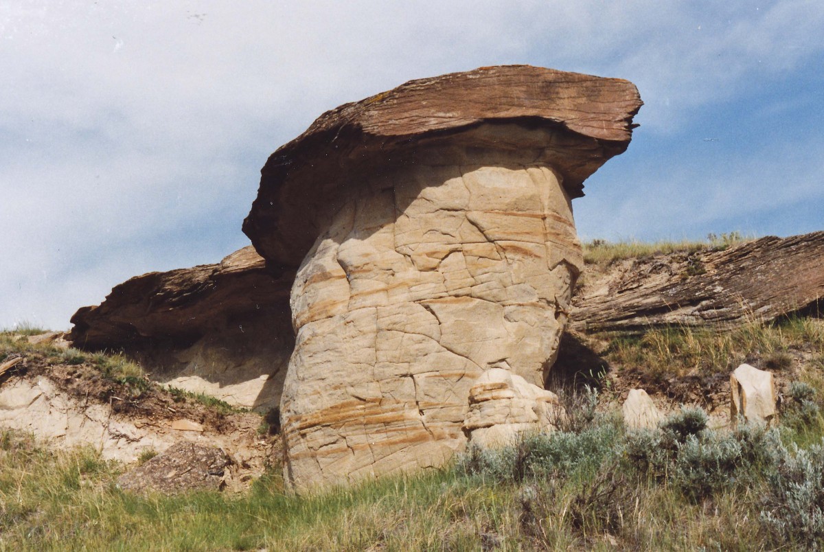 Alberta Badlands in Dinosaur Provincial Park der kanadischen Provinz Alberta. Aufnahme: Juni 1987 (digitalisiertes Negativfoto).