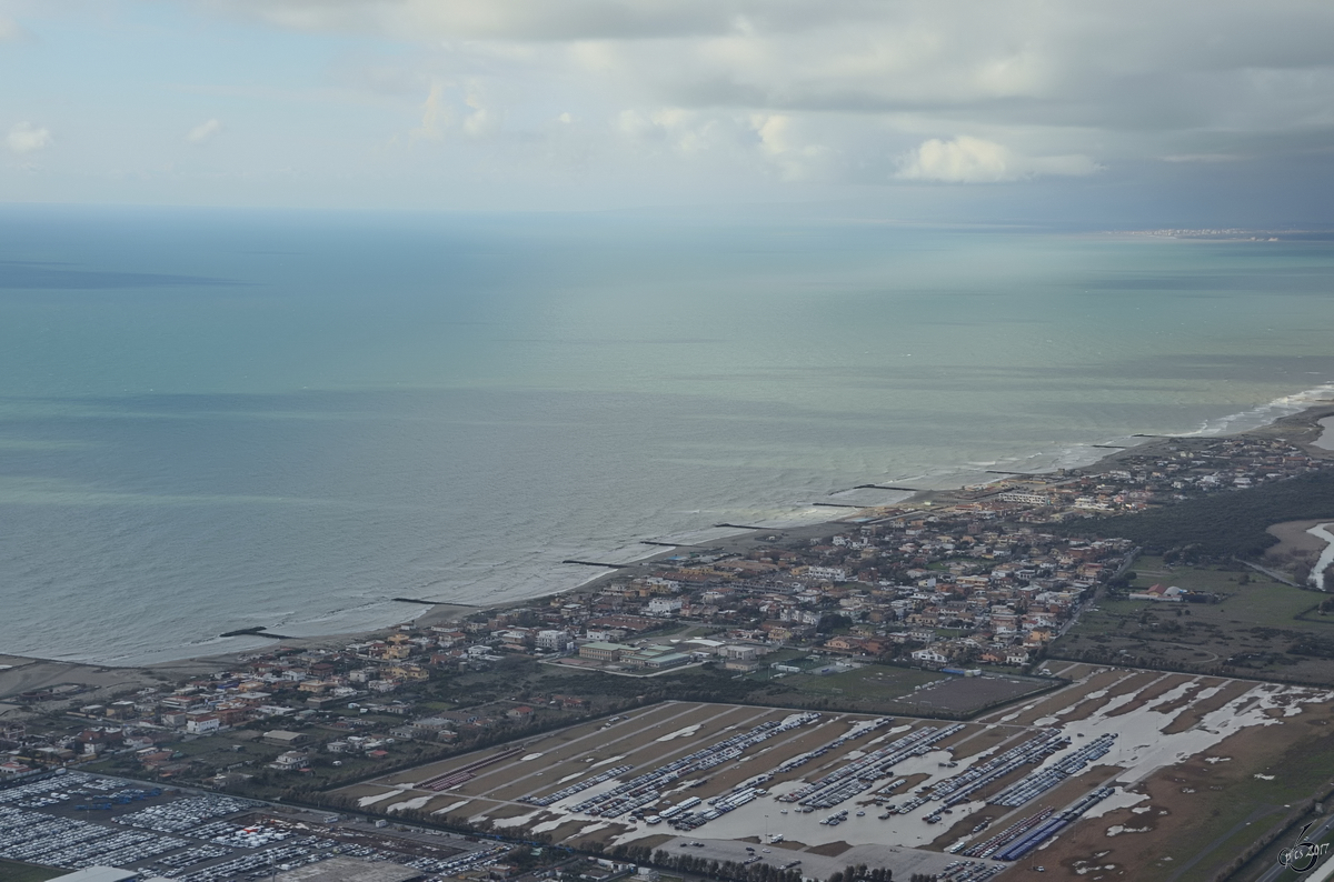 Als wir in Rom mit dem Flugzeug gestartet sind, konnte ich noch ein Blick auf das Mittelmeer erhaschen. (März 2013)