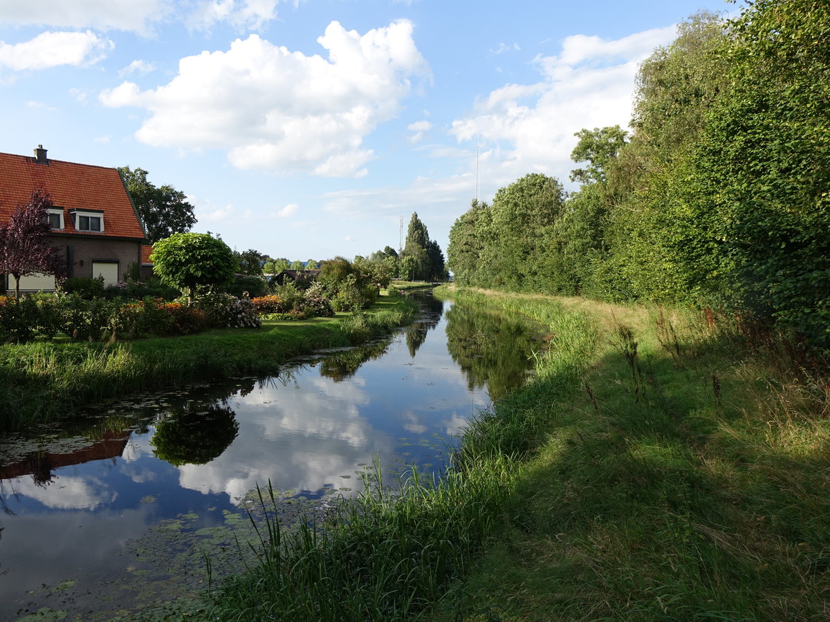 Am Fluss Ijssel in Olst-Wijhe (20.08.2016)