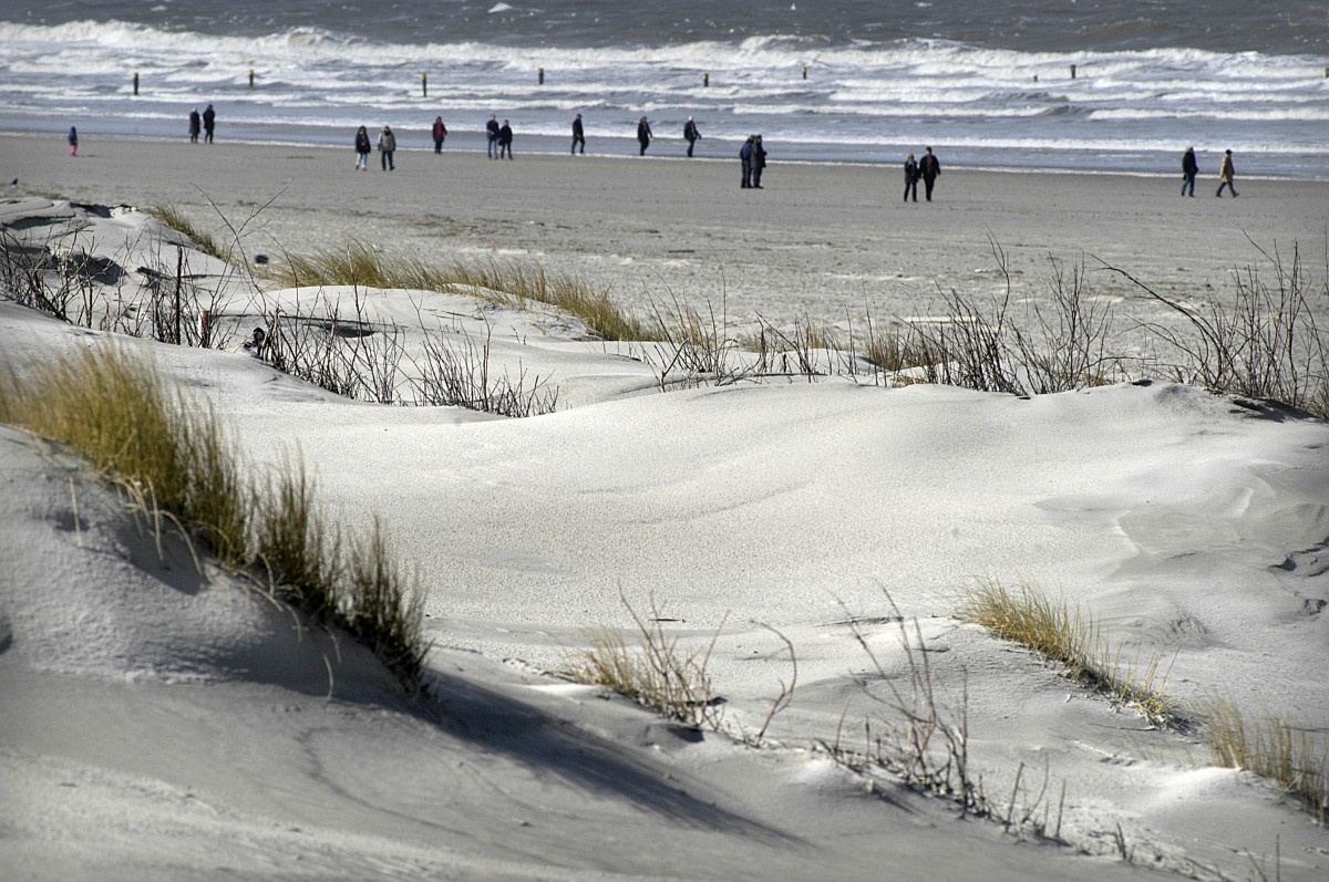 Am Oststrand auf der Insel Norderney. Aufnahme: April 2008.