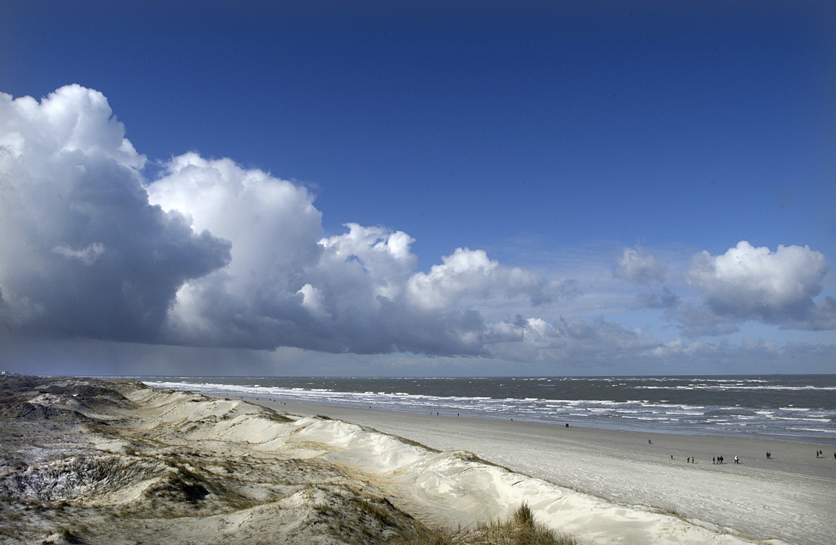 Am Strand auf der Insel Norderney. Aufnahme: April 2008.