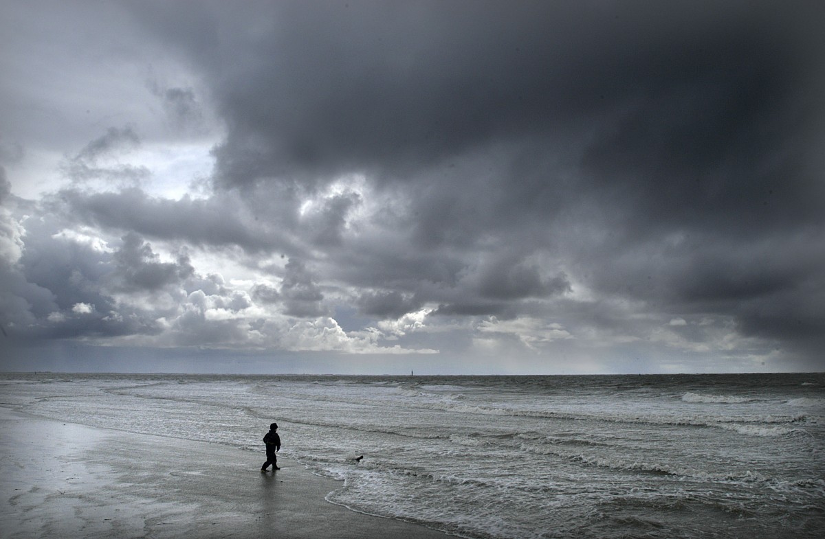 Am Strand auf der Insel Norderney. Aufnahme: April 2008.