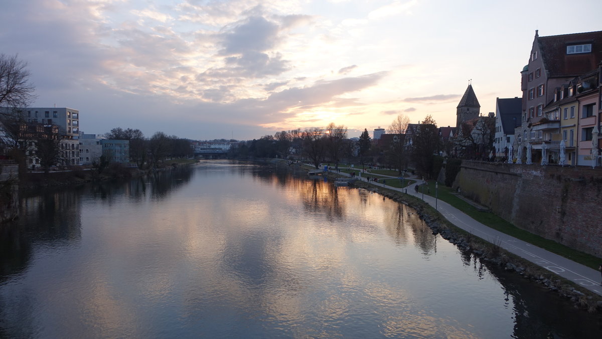 An der abendlichen Donau bei Ulm (07.03.2021)