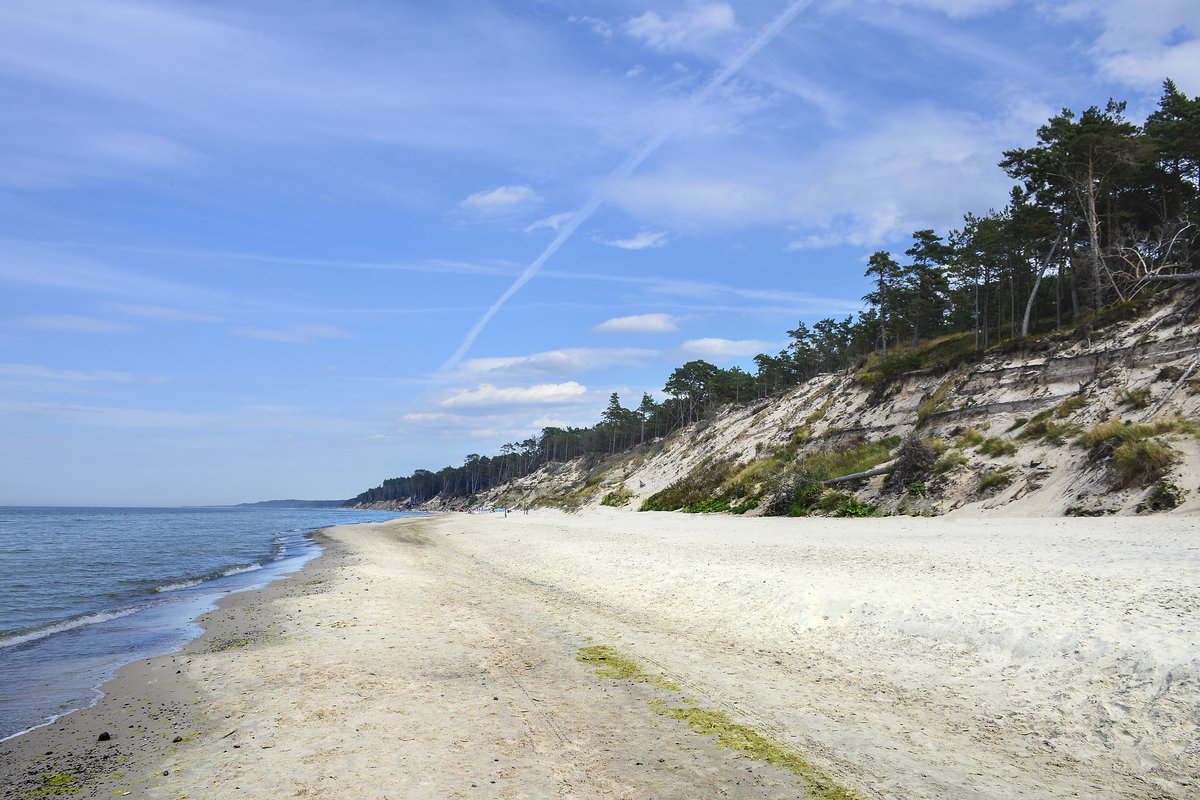 An der Steilküste vor Poddąbie (Neu Strand) in Hinterpommern. Aufnahme: 20. August 2020.