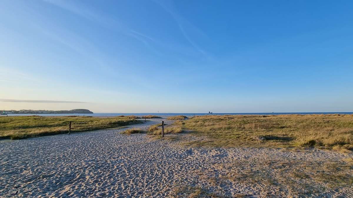 Auf gehts zum Ostseestrand. (Priwall, Mai 2023)