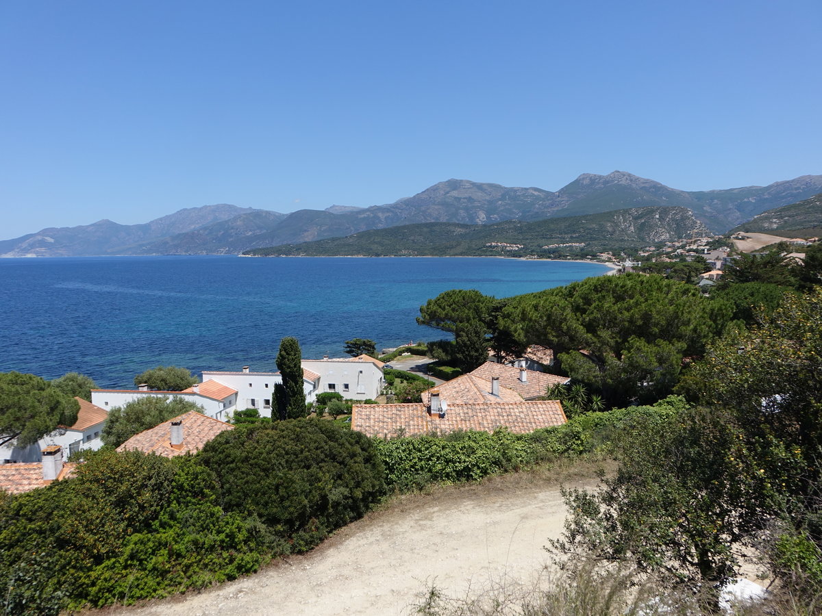 Ausblick auf die Bucht von St. Florent an der Nordküste von Korsika (19.06.2019)