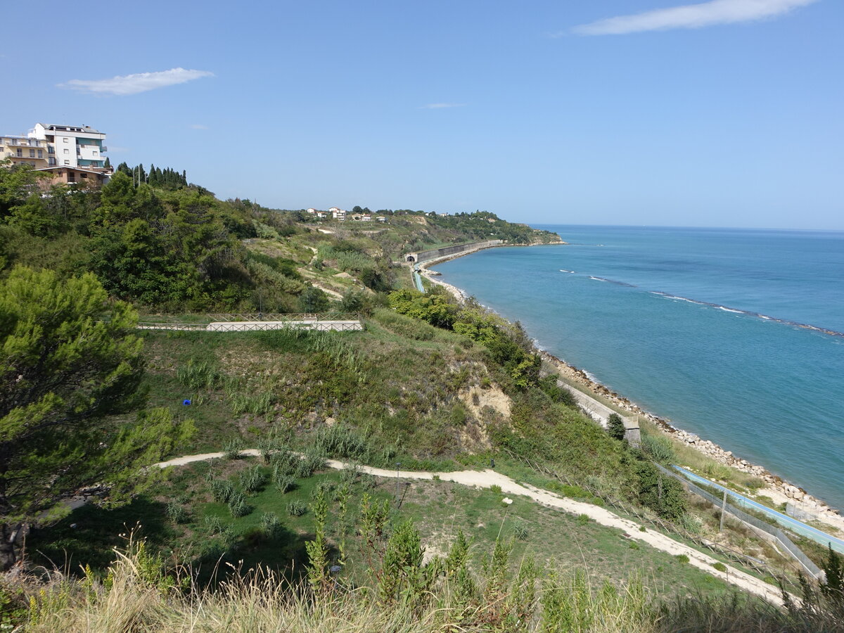 Ausblick von der Festung Ortona auf den Parco Ciavocco (16.09.2022)