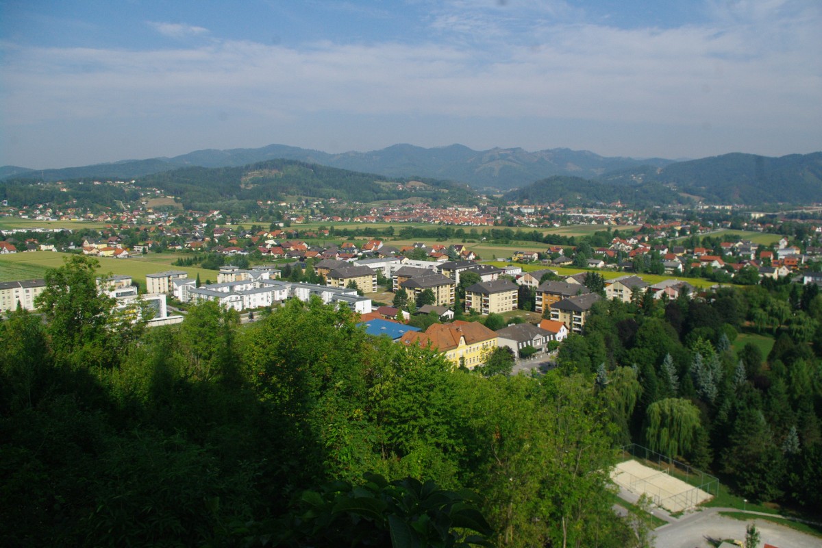 Aussicht auf Judendorf von der Wallf. Kirche Maria Straengel (20.08.2013)