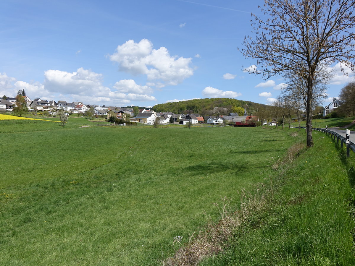 Aussicht auf Ketternschwalbach im Taunus (04.05.2016)