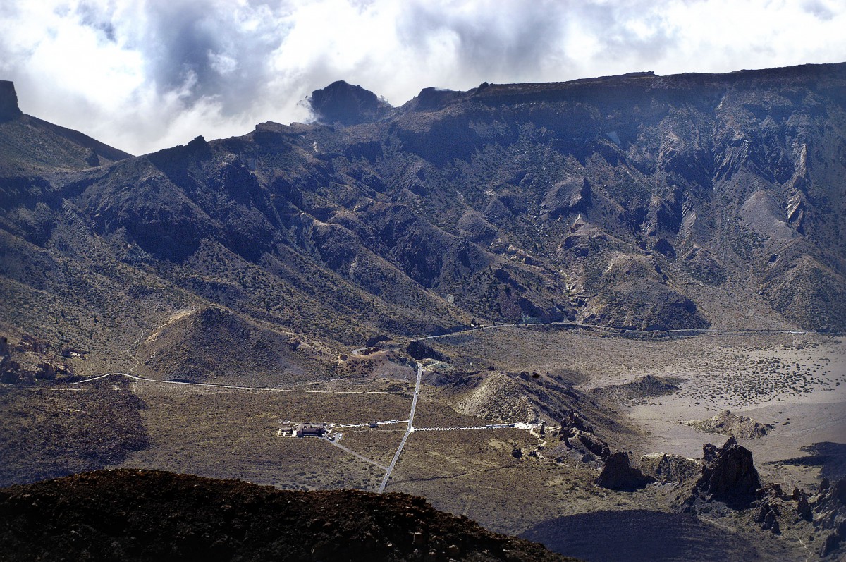 Aussicht vom Monument Natural del Teide in südlicher Richtung. Aufnahme: Oktober 2008.