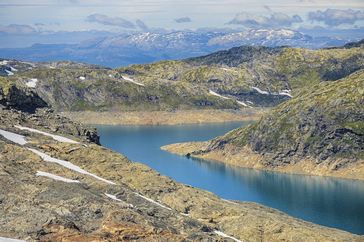 Blick auf Juklavatnet vom Folgefonna Gletsche in der norwegischen Region Hardanger.
Aufnahme: 6. Juli 2018.