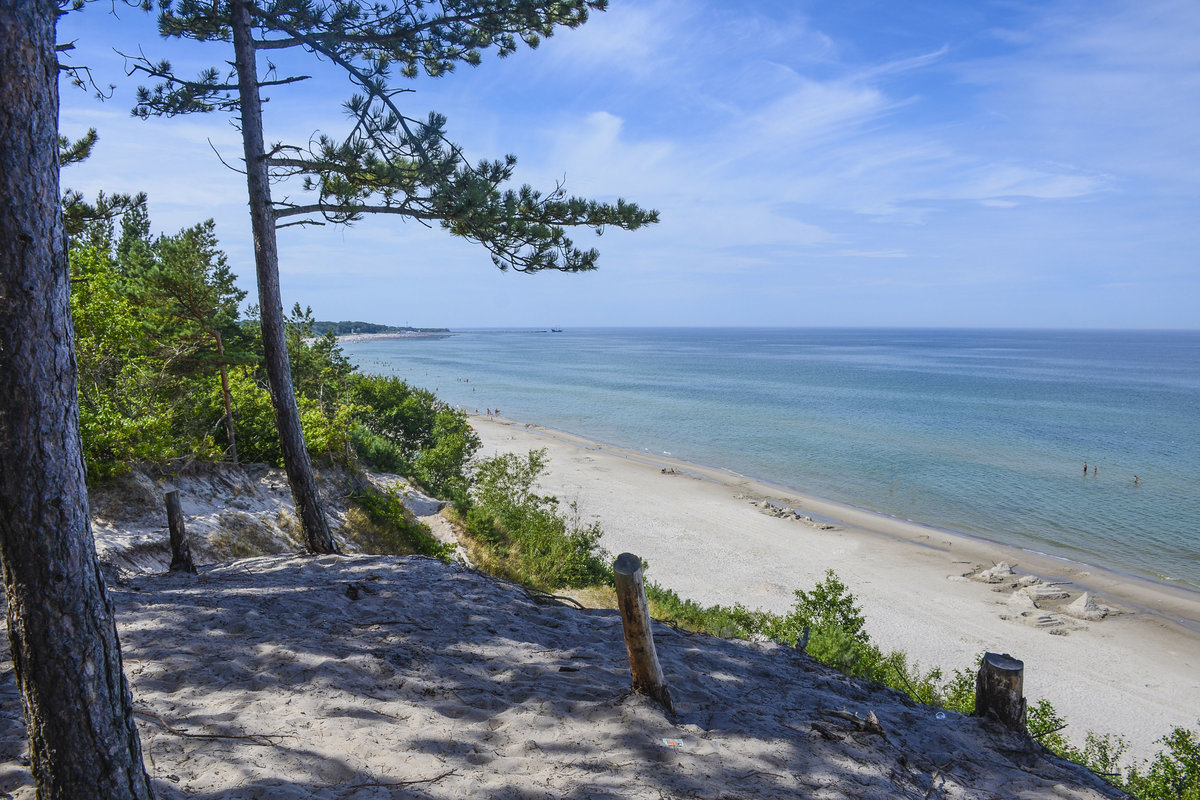 Blick auf die Ostsee in der Nähe von Ustka (Stolpmünde) in Hinterpommern. Aufnahme: 20. August 2020.