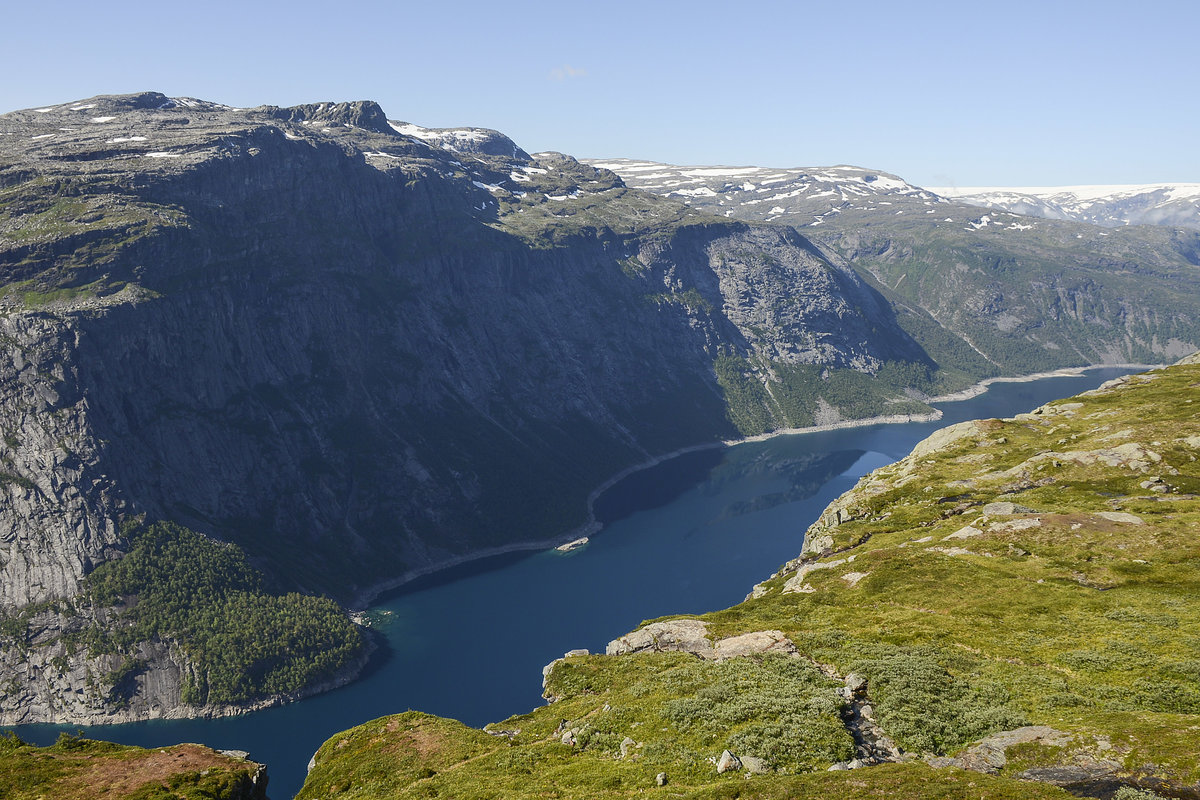 Blick auf Ringedalsvatnet vom Wanderweg Skjeggedal-Trolltunga im norwegischen Hardanger. Aufnahme: 8. Juli 2018.