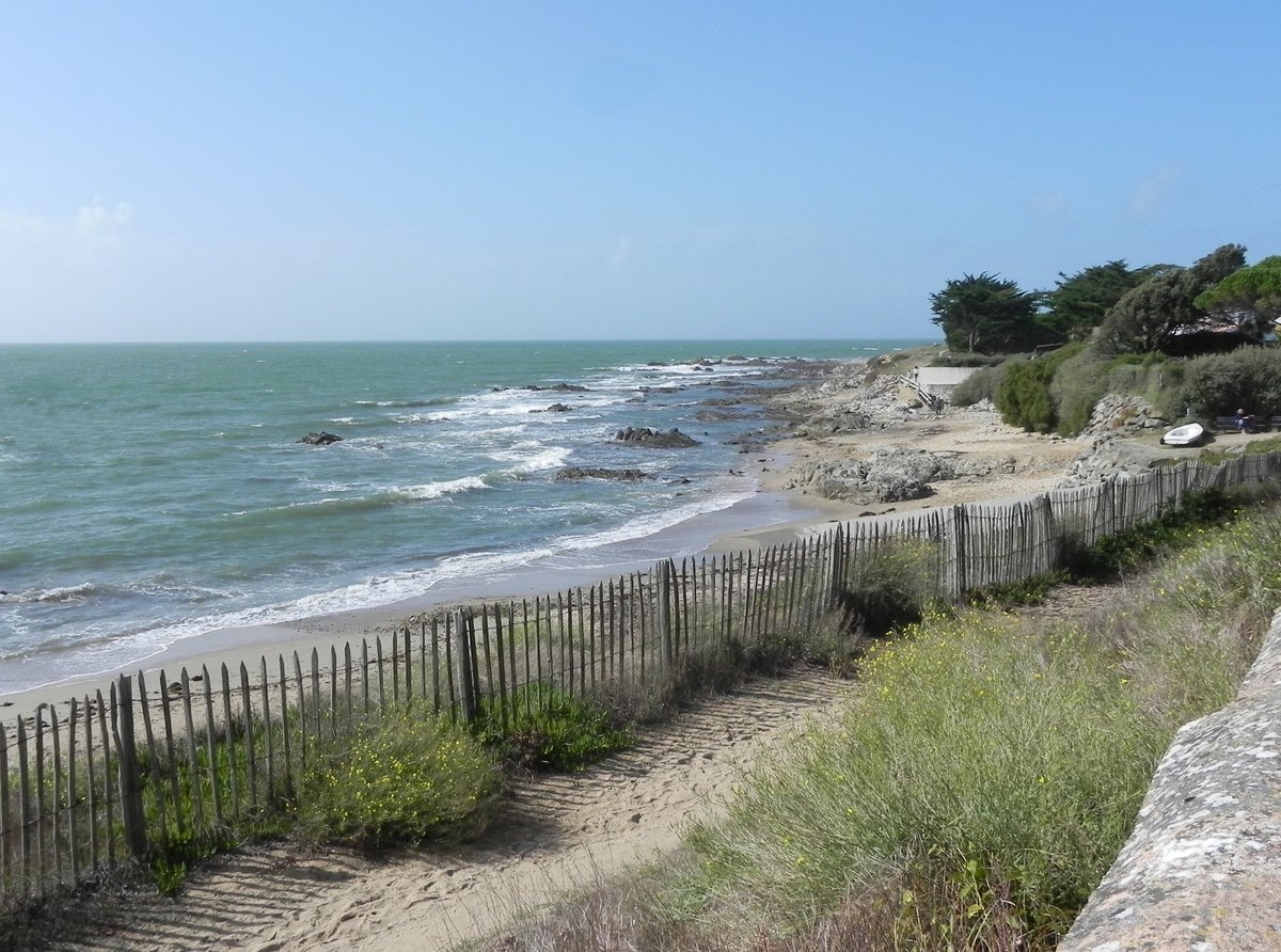 Blick vom Cimetiere de l`Herbaudiere auf der Insel Noirmoutier, Departement Vendee an der französischen Atlantikküste am 24.09.2019.