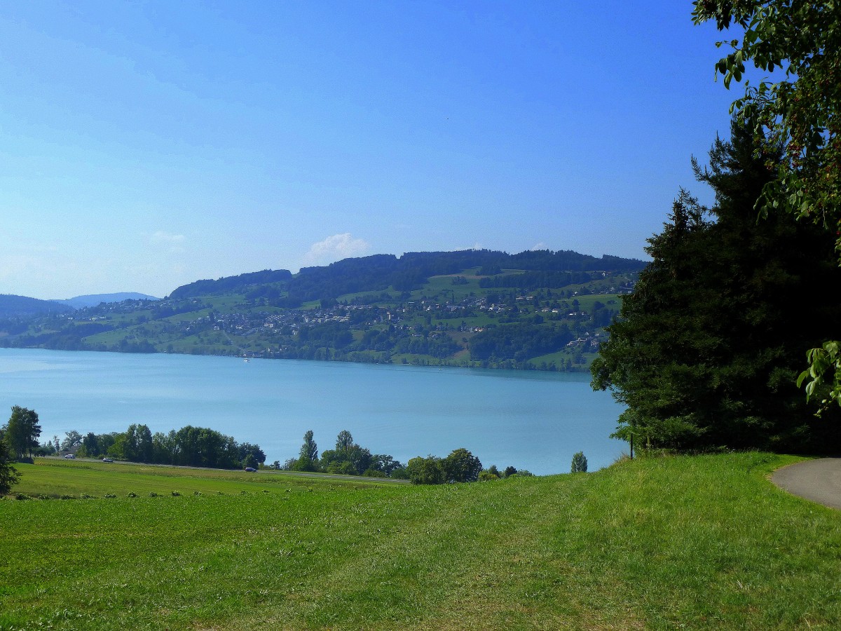 Blick vom Ort Seengen am Nordufer ber den Hallwilersee, Sept.2015