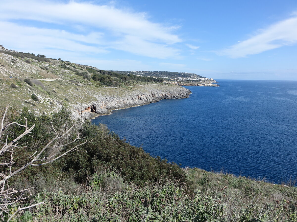 Buchten entlang der SP 358 von Otranto nach Castro (03.03.2023)