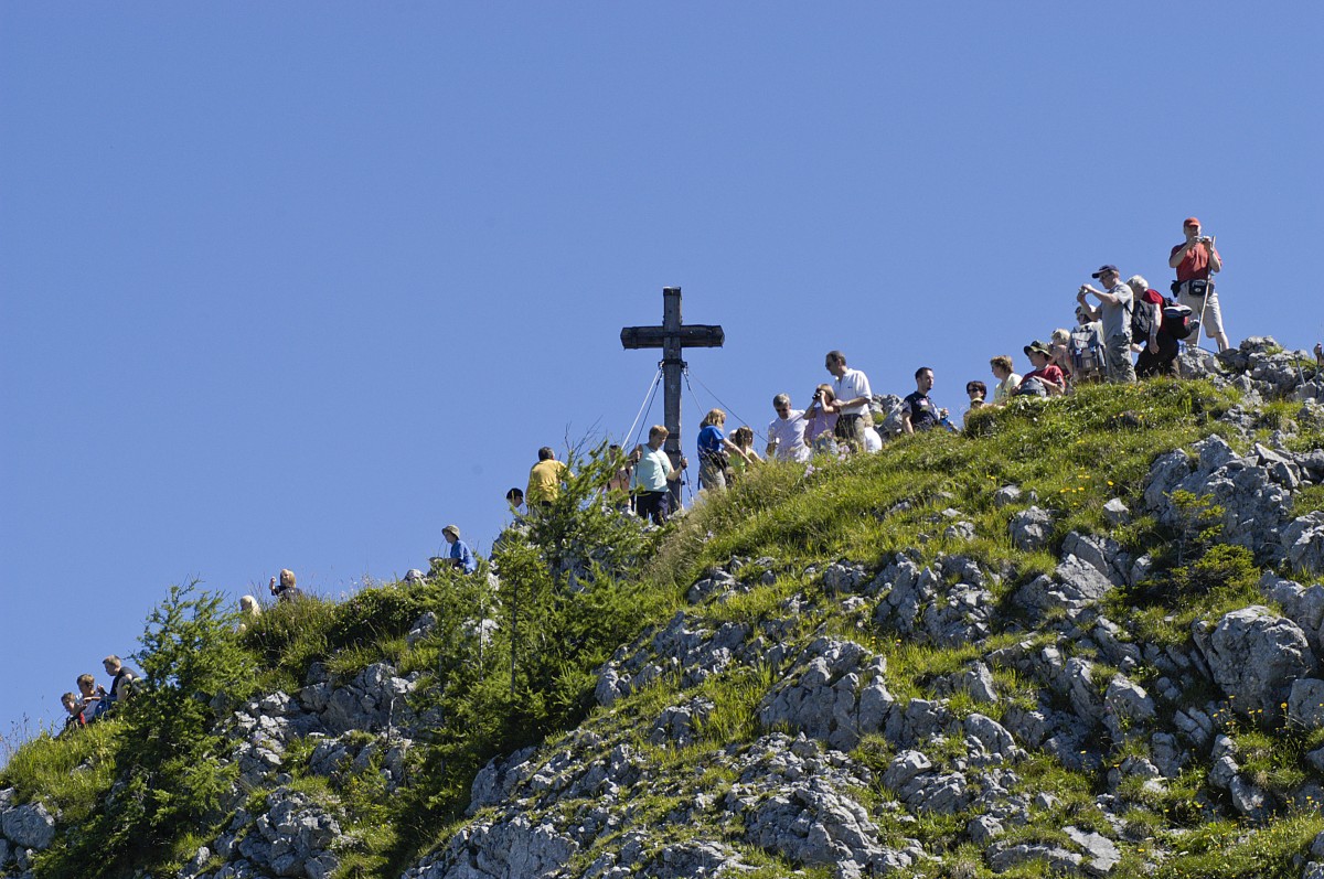 Das Gipfel-Kreuz auf dem Jennerberg. Aufnahme: Juli 2008.