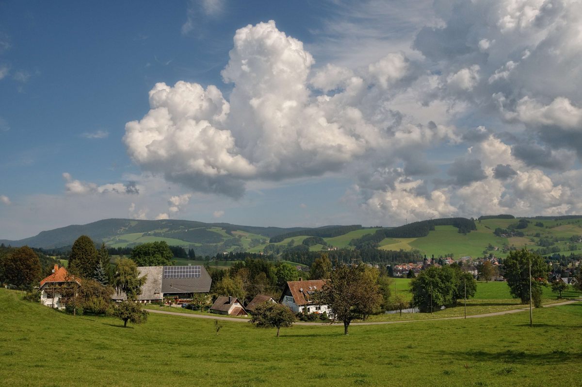 Der Aussicht auf St. Peter (Hochschwarzwald))06.09.2014