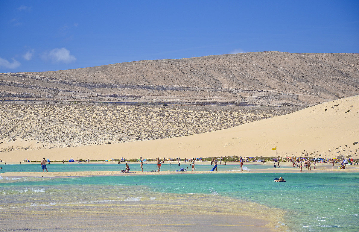 Der Strand vor Morrete de la Mareta auf der Insel Fuerteventura in Spanien. Aufnahme: 21. Oktober 2017.