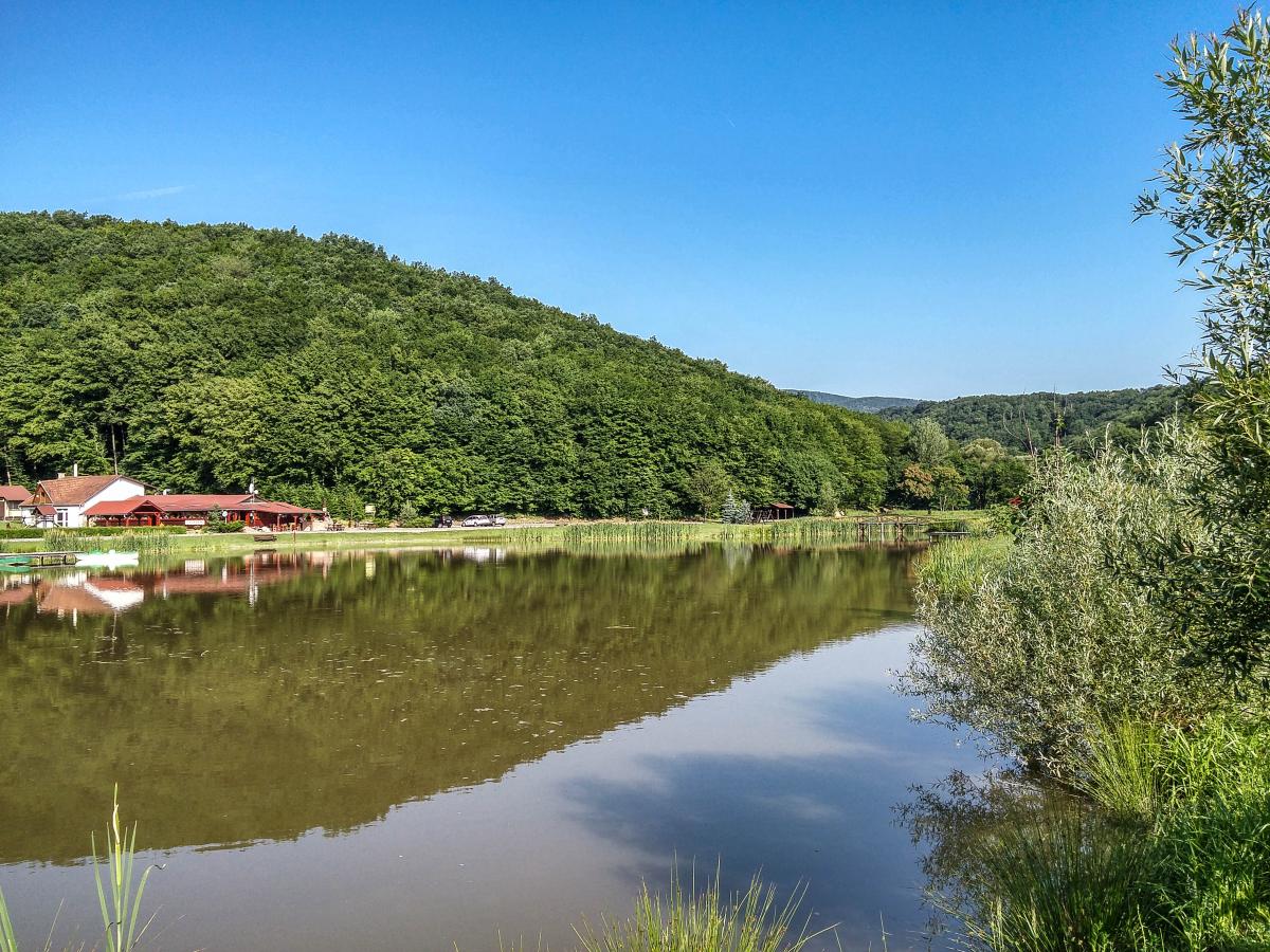 Die Lanschaft bei Rudabánya (nähe Sátoraljaújhely, nordost-Ungarn), fotografiert am 01.06.2018