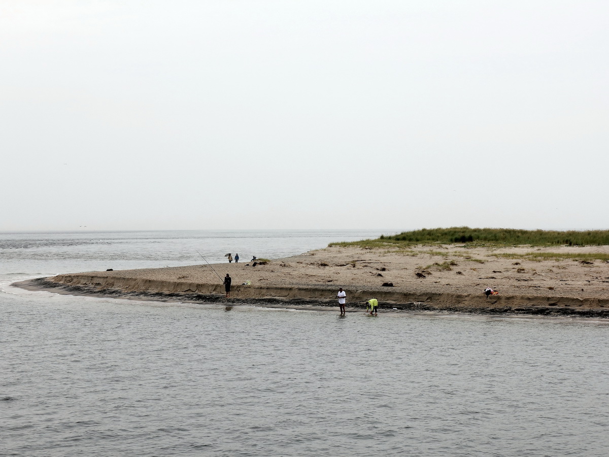 Die Südspitze von Sylt, gesehen am 15. August 2015 bei einer Hafenrundfahrt