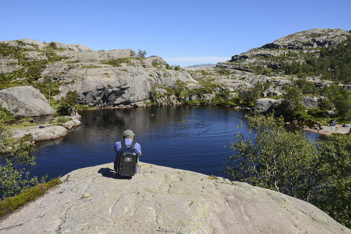 Die Wanderung zum Preikestolen in Norwegen dauert insgesamt vier Stunden. Die gesamte Strecke ist acht Kilometer lang. Auf der Tour überwindet man einen Höhenunterschied von rund 500 Metern
Aufnahme: 2. Juli 2018.