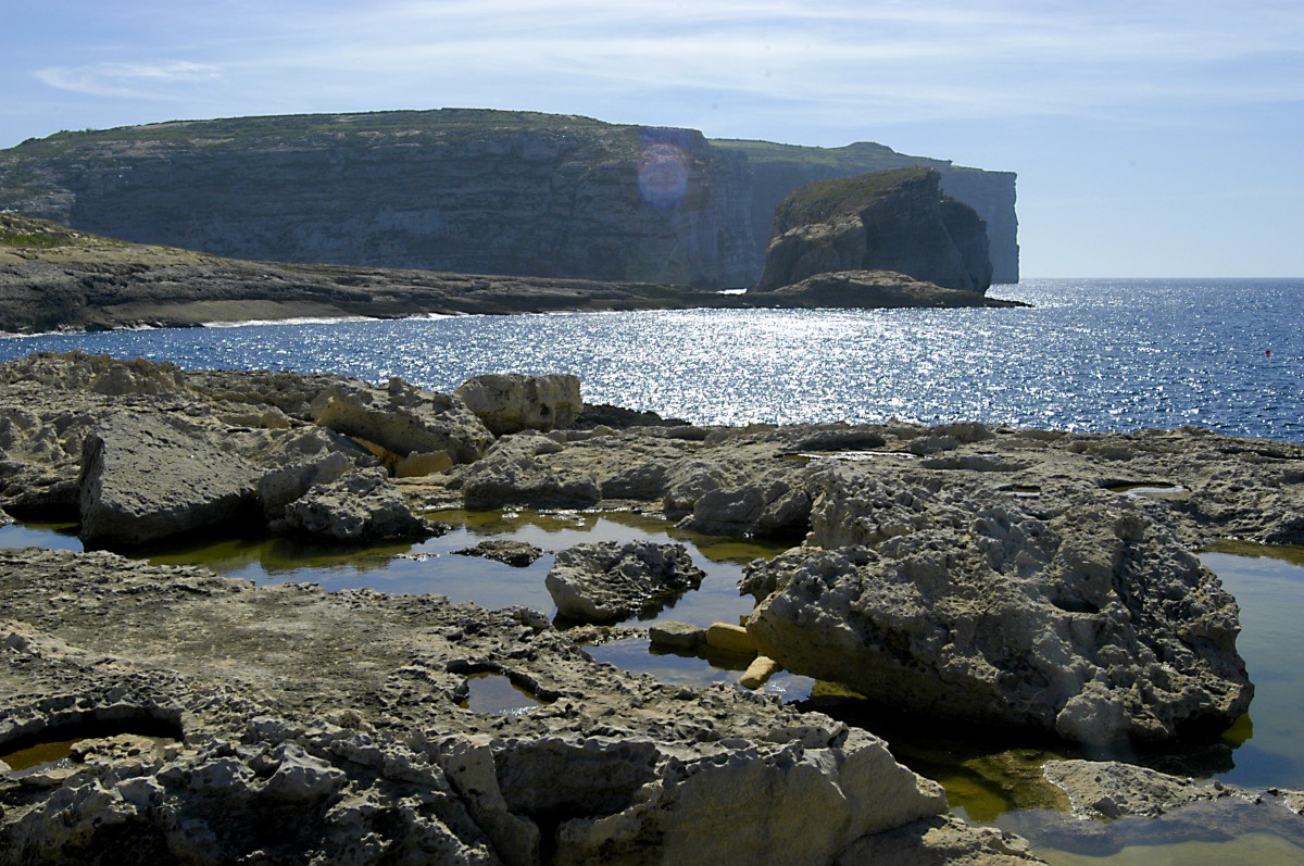 Dwejra Point an der Westküste von Gozo. Aufnahme: Oktober 2006.