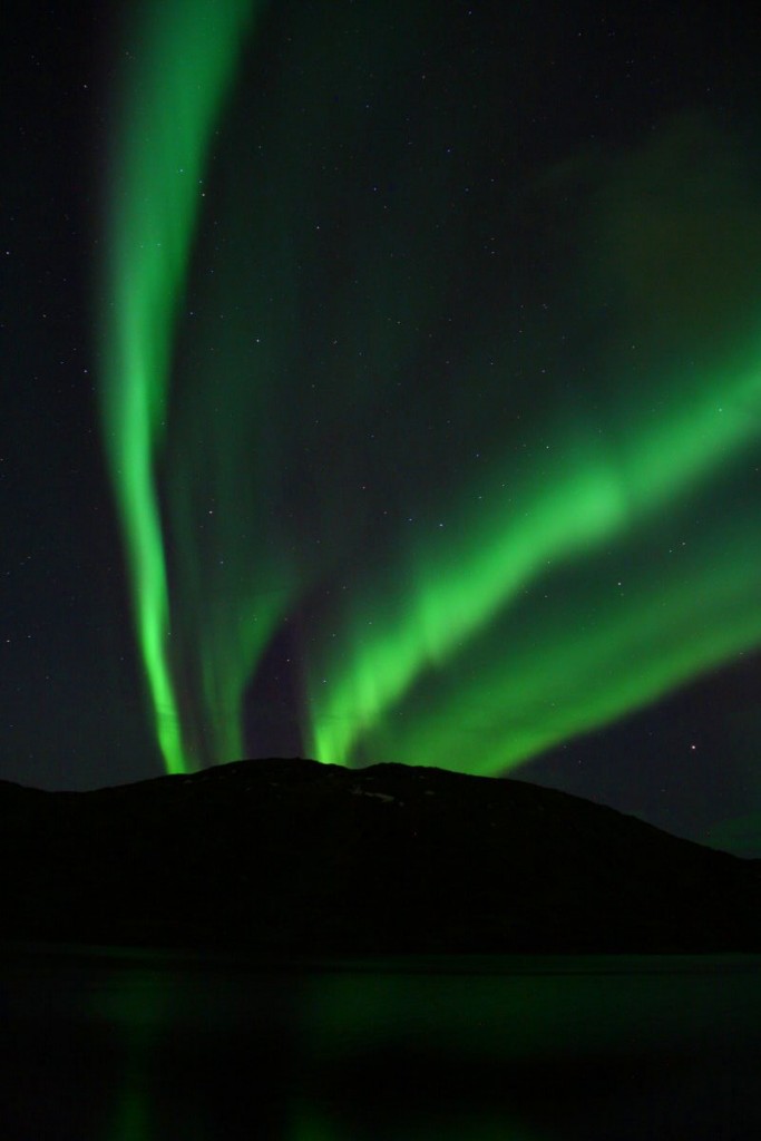 Ein Polarlicht über Kvaløya, 69°48'nB ; 18°45'ol am 09.11.2015