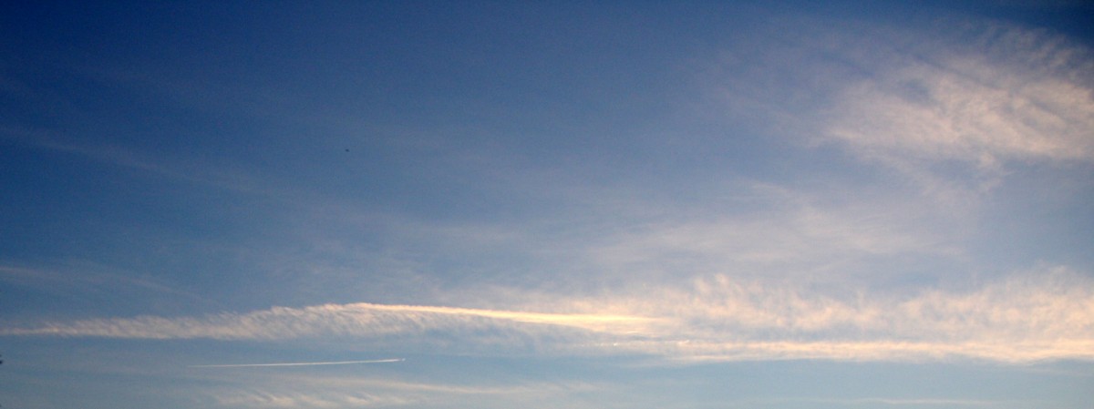 Ein schöner Abendhimmel in Kohlscheid-Bank am Abend vom 28.11.2014.