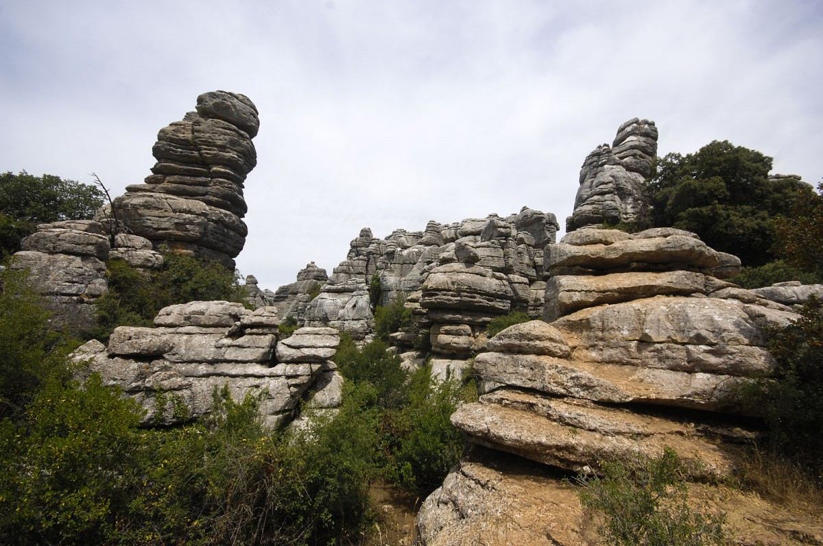 El Torcal (Paraje Natural Torcal de Antequera) ist ein 1171 ha großes Naturschutzgebiet im spanischen Andalusien. Aufnahme: Juli 2014.