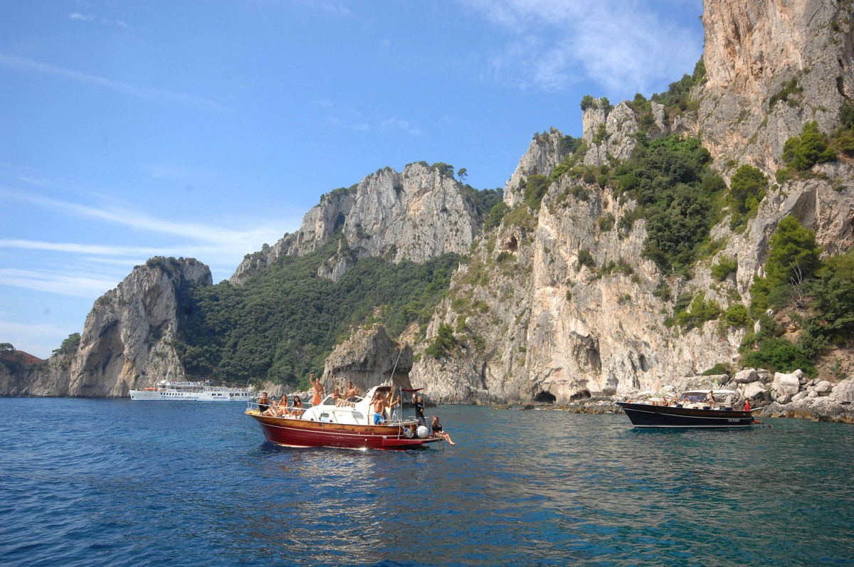 Faraglione di Matermania auf Capri. Aufnahmedatum: 21. Juli 2011.