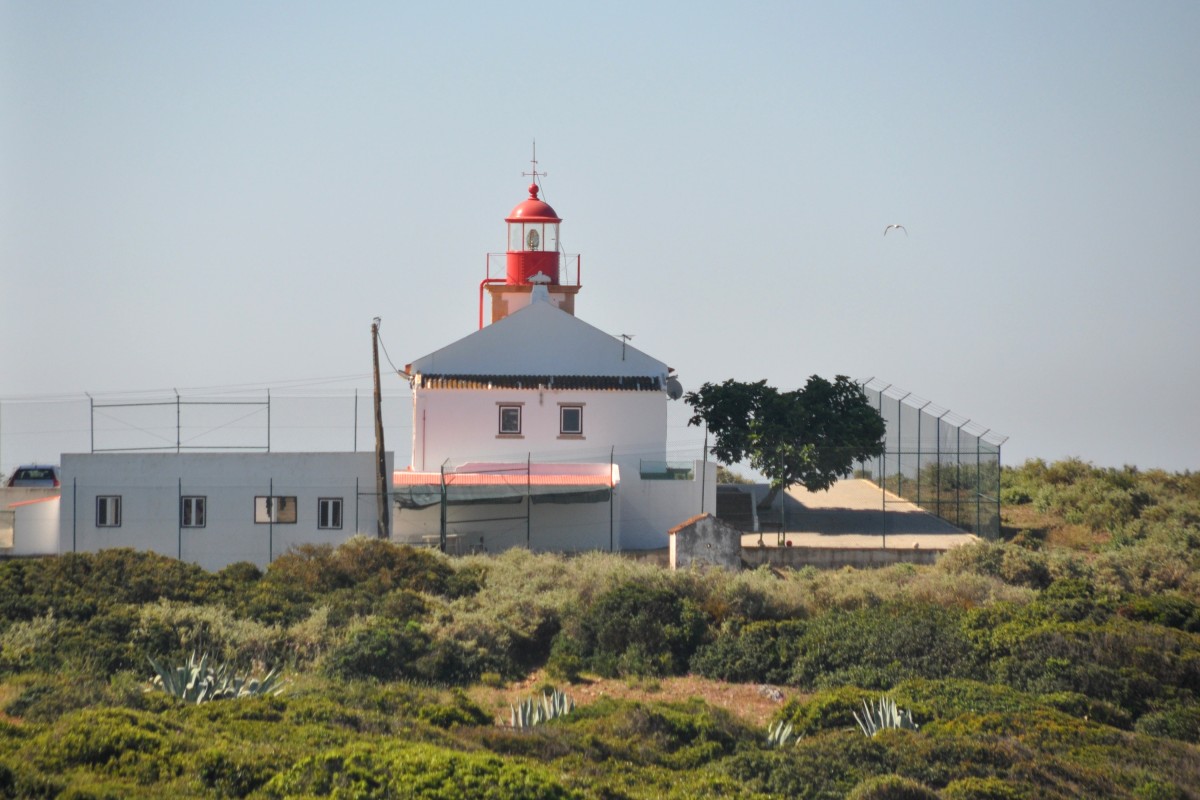 FERRAGUDO, 06.05.2014, der neue Leuchtturm an der Arade-Mündung