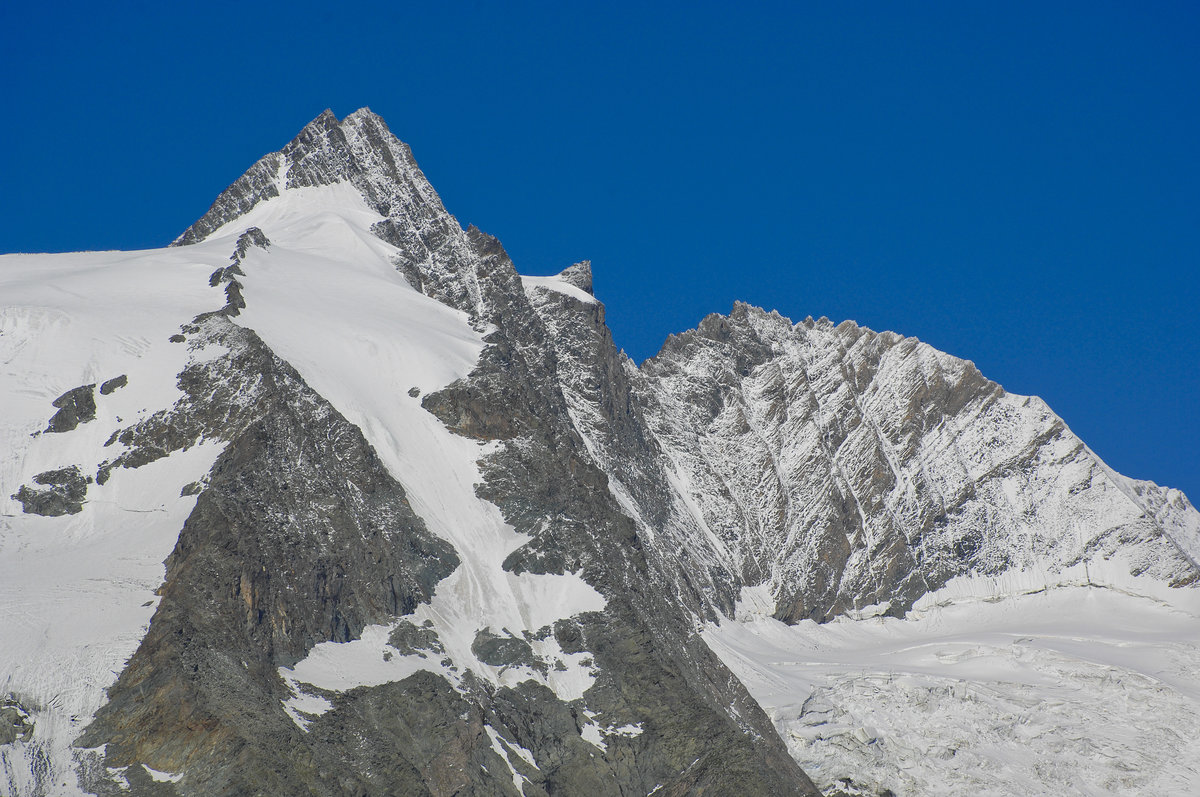 Grossglockner von Kaiser-Franz-Josefs-Höhe aus gesehen. Aufnahme: 7. August 2016.